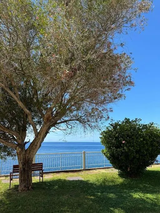 Ocean View Apartment Фуншал Португалия
